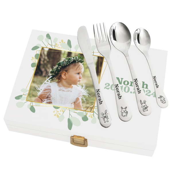 Coffret personlig med ett foto och hans gravyrbestick Coffret personlig med ett foto och hans gravyrbestick