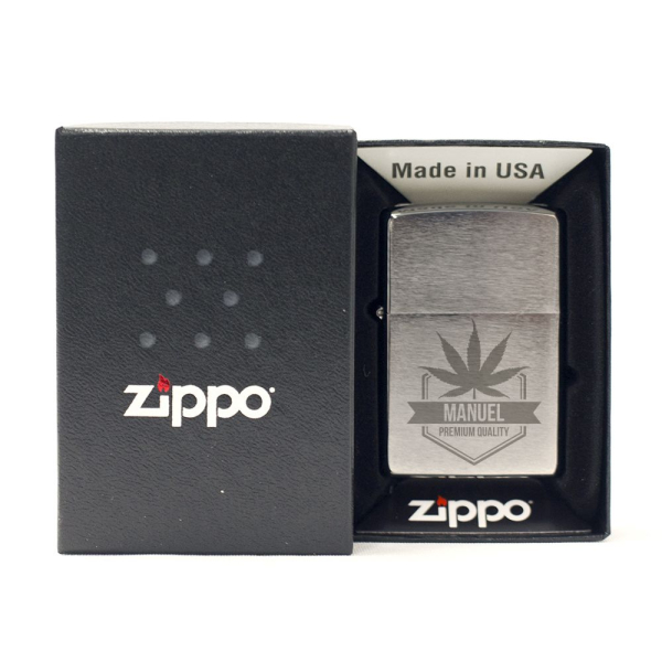 Zippo® med personligt namn Zippo® med personligt namn