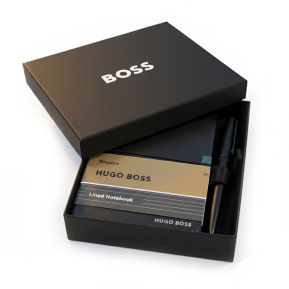 Presentset från Hugo Boss med anteckningsbok och kulspetspenna Presentset från Hugo Boss med anteckningsbok och kulspetspenna