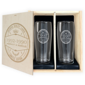Presentset med 2 personliga �lglas f�r f�delsedag